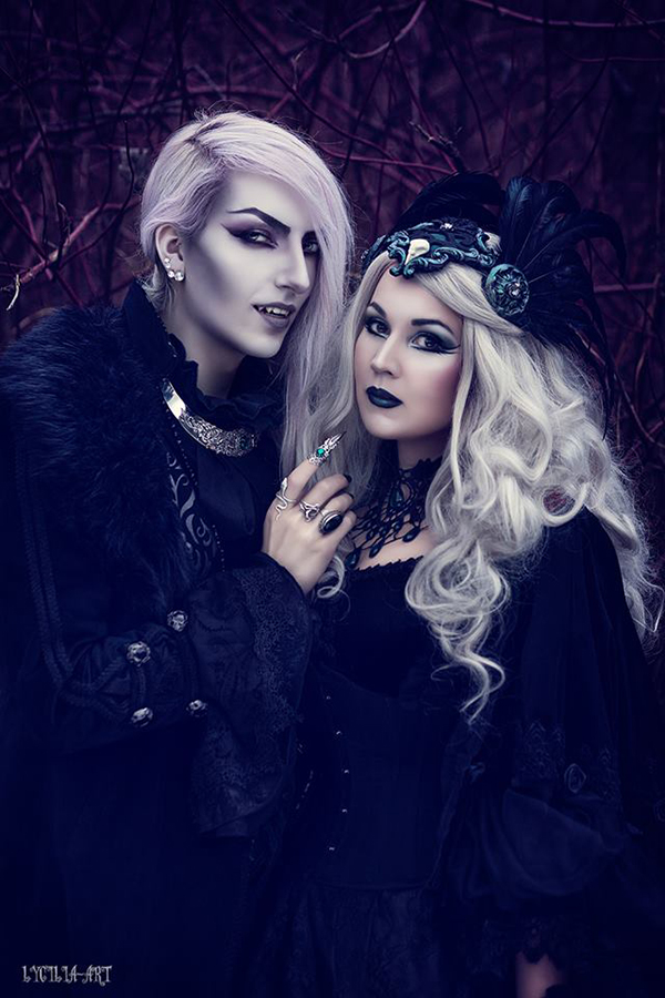 the gothic model Valentin Lucien Winter pictured by Lycilia Art with jewelry from A Mon Seul Désir Boutique