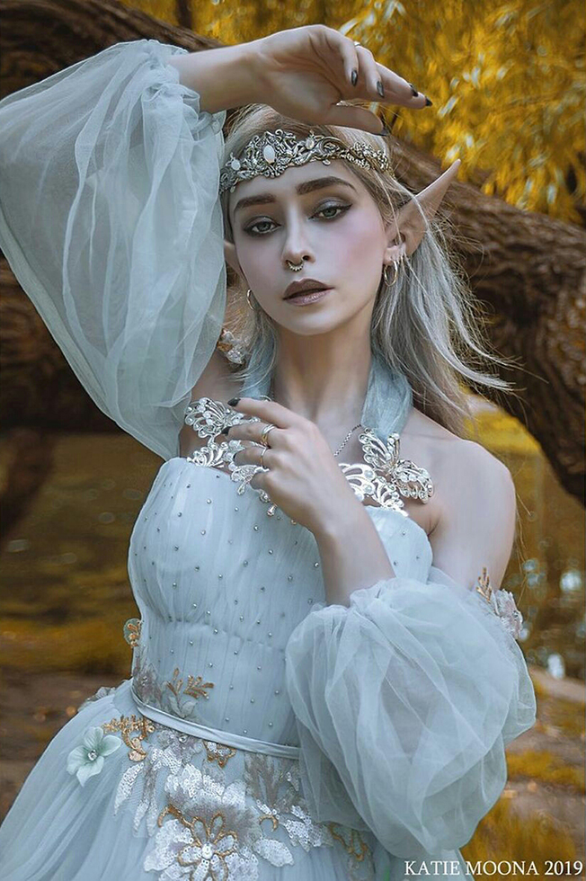 jeune femme elfe beauté elfique