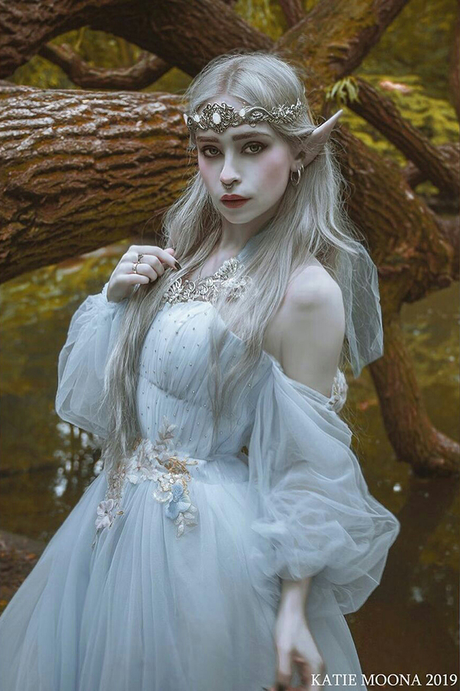 jeune femmeelfe beauté elfique