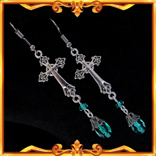 Gothic Earrings "Requiem" Emerald