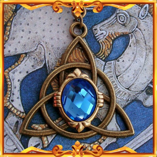 Collier Celtique "Triquetra" Saphir