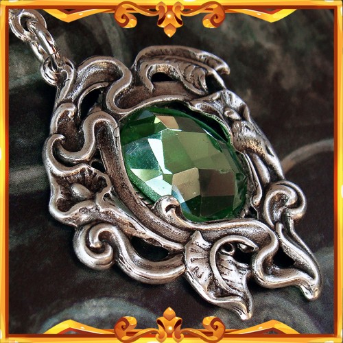 Green "Elve's Heart" Necklace