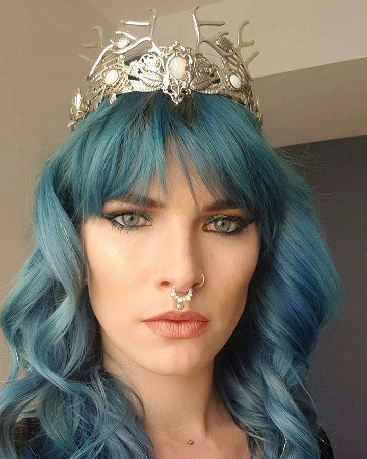 Blue-haired Rahelkupschinanell