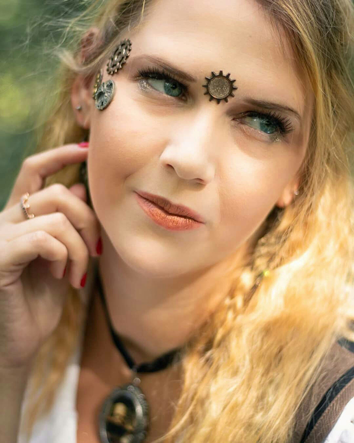 2020 Steampunk Girl MakeUp