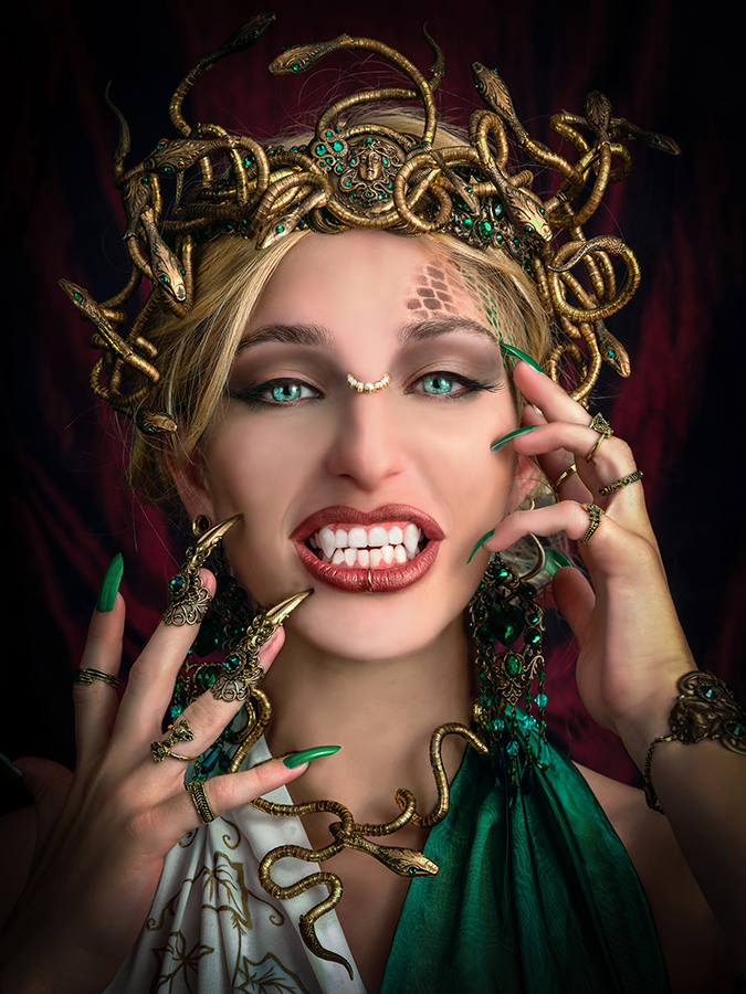 photshoot 2020 Medusa Mythical Vampire