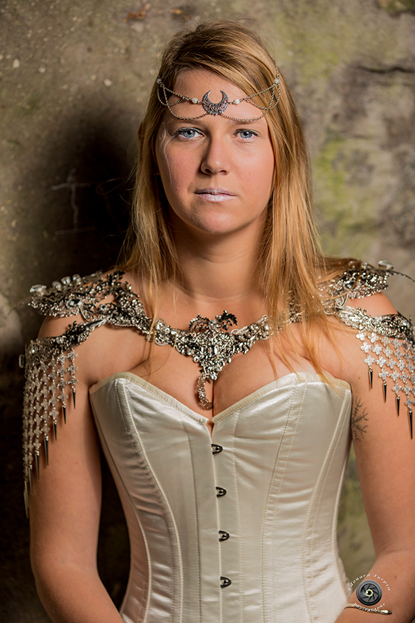 medieval lady Photo shoot 2015 Alexia Fuldmåne - Modèle Edouard Turpin A Mon Seul Désir